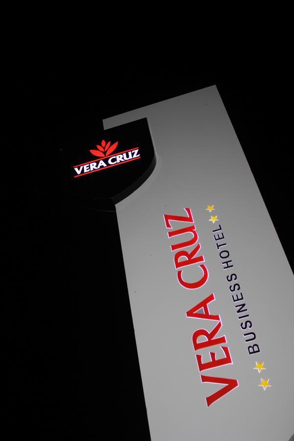 Vera Cruz Business Hotel Acailandia Exterior photo