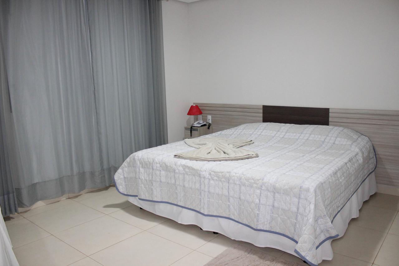 Vera Cruz Business Hotel Acailandia Exterior photo