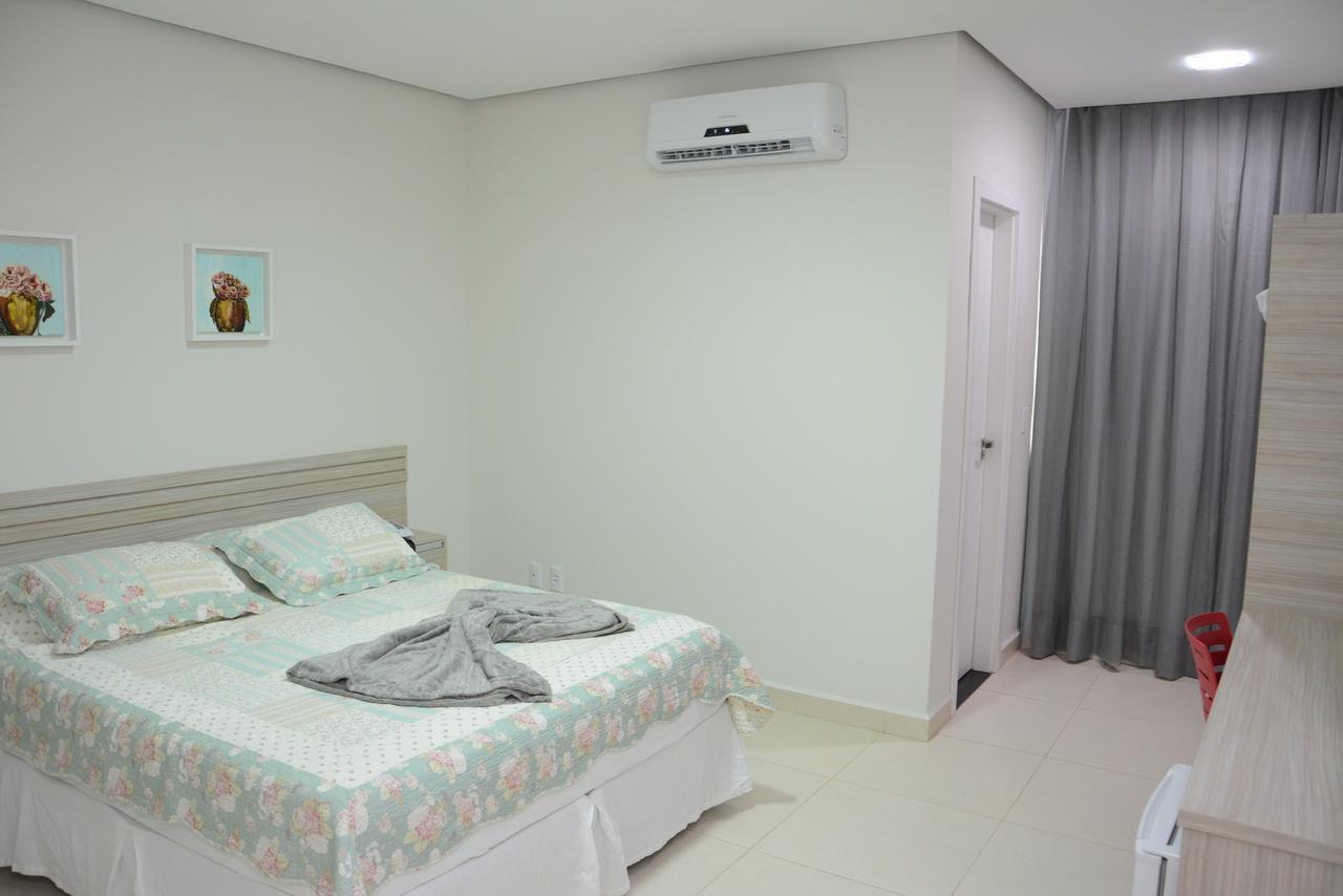 Vera Cruz Business Hotel Acailandia Exterior photo